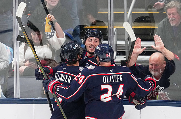 Columbus nasázel šest branek Torontu, čtyři body brali Coyle s Olivierem