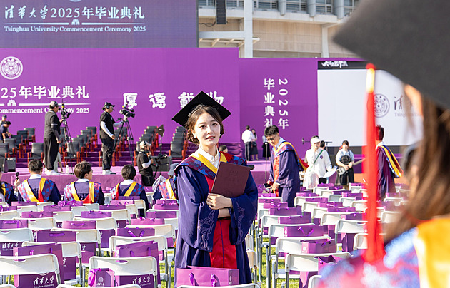 Čína šlape na paty Spojeným státům. Její studenti jsou odborníci v AI