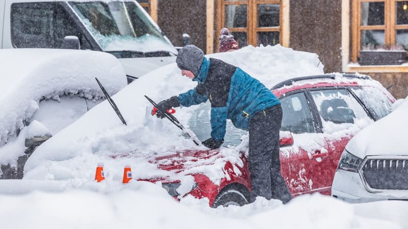 VÝSTRAHA: Česko zasype sníh. Silvestr mohou poznamenat výpadky elektřiny, varují meteorologové
