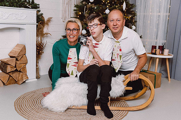 Narodil se bez části mozku, neměl přežít rok. Patnáctiletý Jakub vzdoruje vzácné nemoci