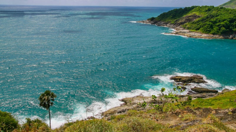 Neštěstí v ráji nepřežila 18letá dívka: U ostrova Phuket havarovala loď plná turistů