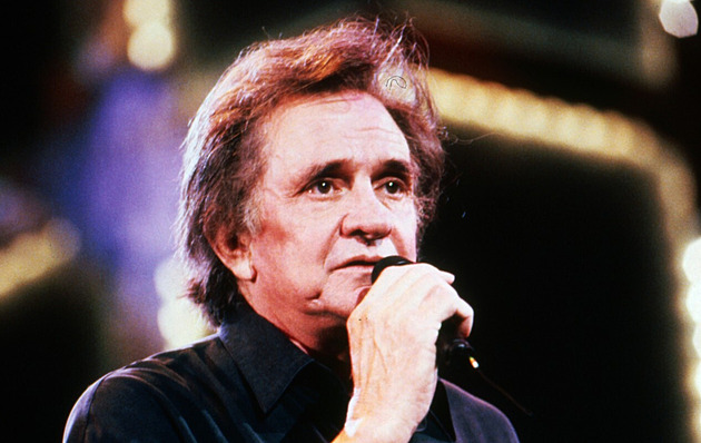 Tady bydlel Johnny Cash. Šest ložnic, čtyři koupelny, bazén, kulečník. Vyspěte se tu