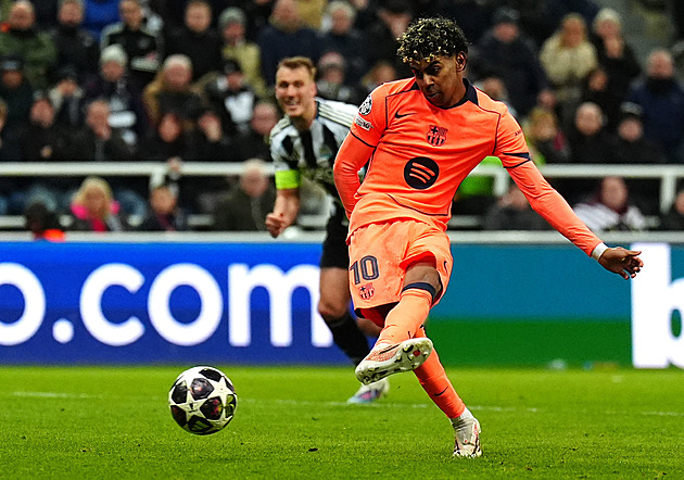 ONLINE: Barcelona nad Newcastlem opět vede, pak v LM hraje Bayern či Liverpool