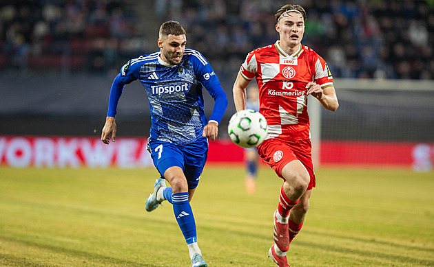 ONLINE: Mohuč - Sigma 0:0, Šturm těsně míjí, jinak jsou ale domácí aktivnější