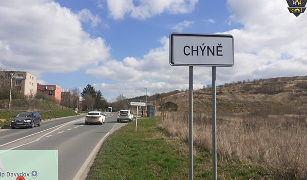 To jsme náhle v jiné obci? Řidiče aprílový vtip pobavil, strážníci pochopení neměli