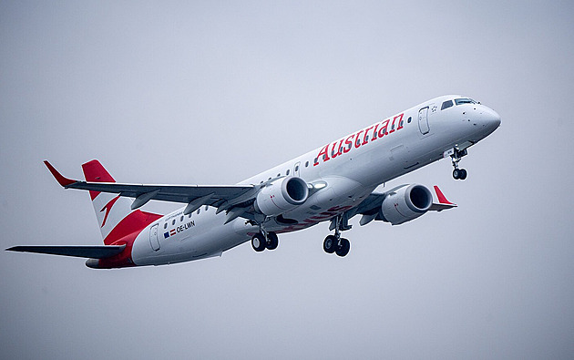 Vzdušný prostor je i kvůli dronům čím dál rizikovější, varuje agentura