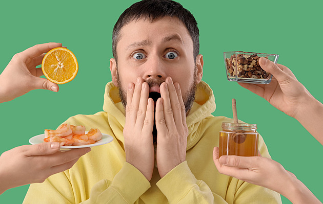 Jíte je běžně, ale mohou škodit. 30 rizikových potravin nejen pro alergiky