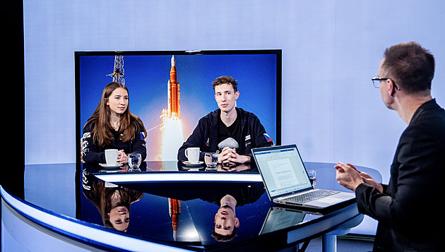 Čeští studenti byli u startu mise Artemis. V Rozstřelu popsali ohlušující výbuch