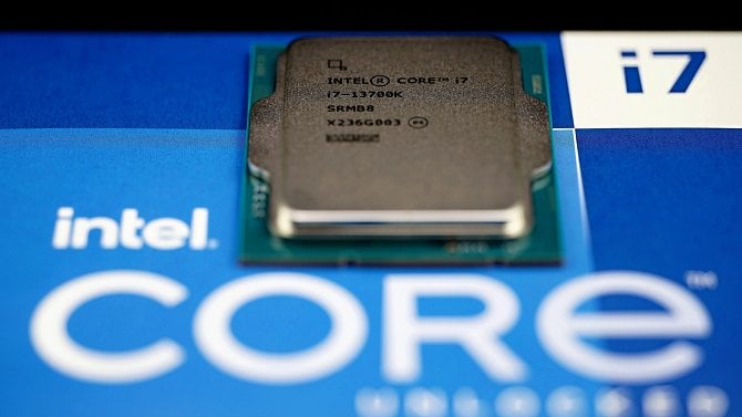 Intel už nechce nutit uživatele kupovat pořád nové desky, nové sockety mají mít dlouhou životnost