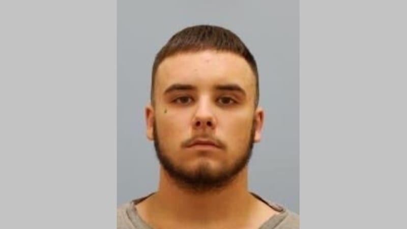 Nebezpečný vězeň uprchl z jiřické věznice. Nesnažte se ho sami zadržet, varuje policie