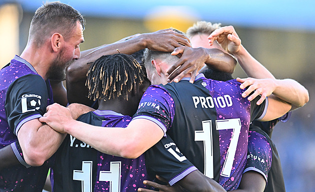 ONLINE: Liberec - Slavia 0:2, domácí gól neplatil, pak navyšuje vedení Jurásek