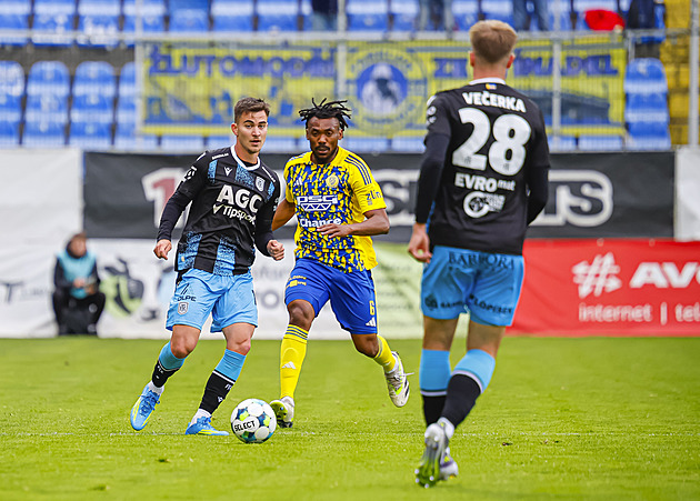 ONLINE: Zlín - Teplice 2:3, Hosté v desíti zásluhou Radosty otáčí duel