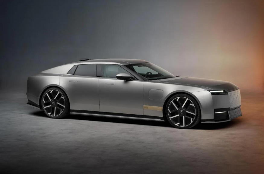 Tohle už není koncept: Jaguar Type 01 to myslí vážně, cena přesahuje 4,3 milionu Kč