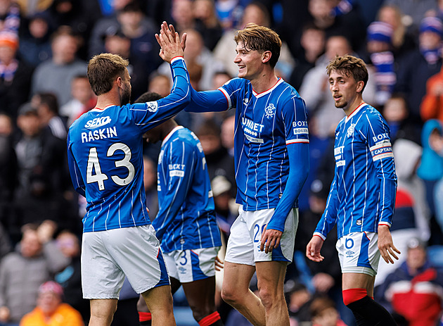 Hlavou i ramenem. Naderi dvěma góly přispěl k výhře Rangers nad Kilmarnockem