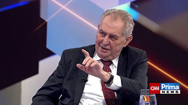 „V životě jsem tohle neudělal.“ Zeman nečekaně pochválil hnutí STAN